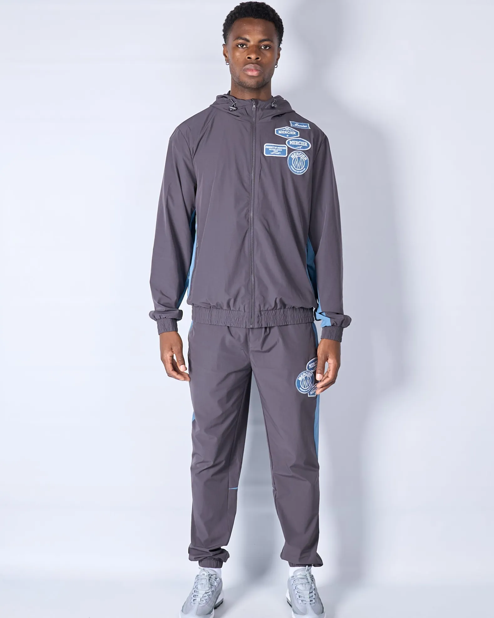 Slate Flint Contrast Badge Pant
